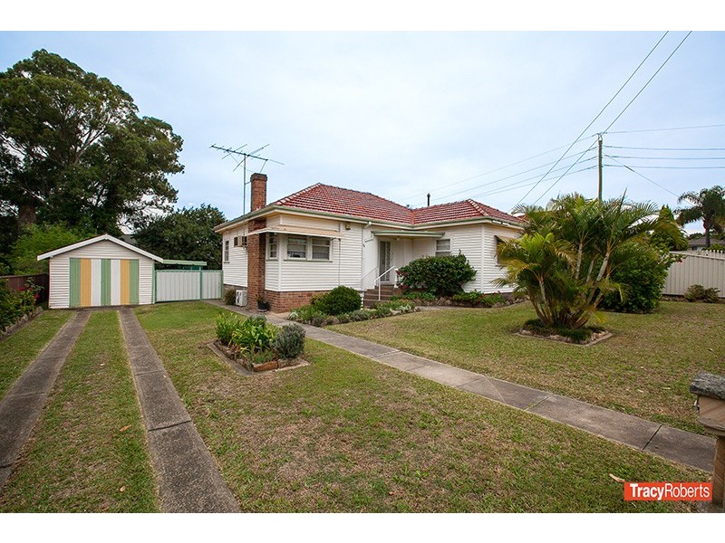 98 Dunmore St, Wentworthville NSW 2145