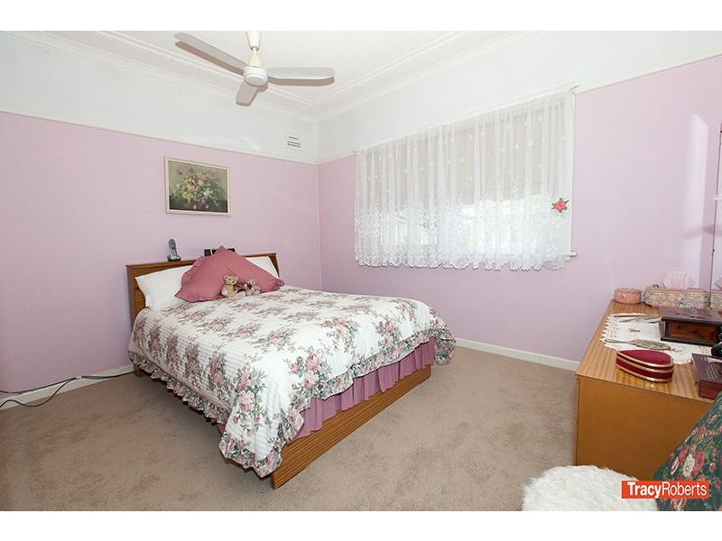 98 Dunmore St, Wentworthville NSW 2145