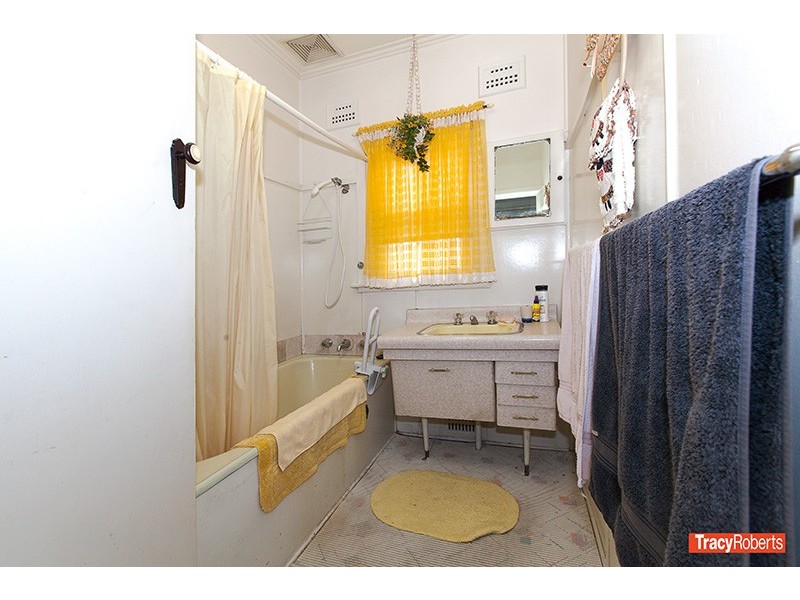 98 Dunmore St, Wentworthville NSW 2145