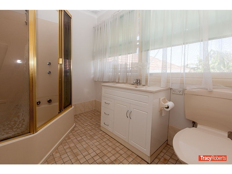 72 Bridge Rd, Westmead NSW 2145