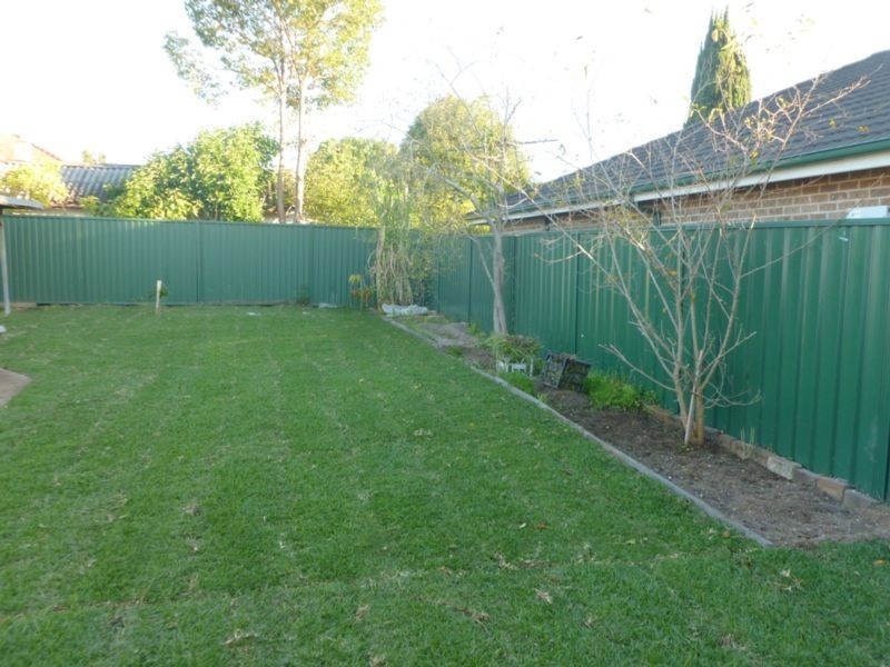 98 Bridge Rd, Westmead NSW 2145