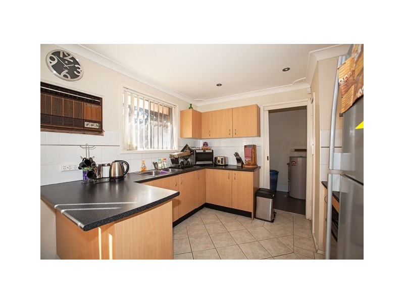 11 Casino Rd, Greystanes NSW 2145