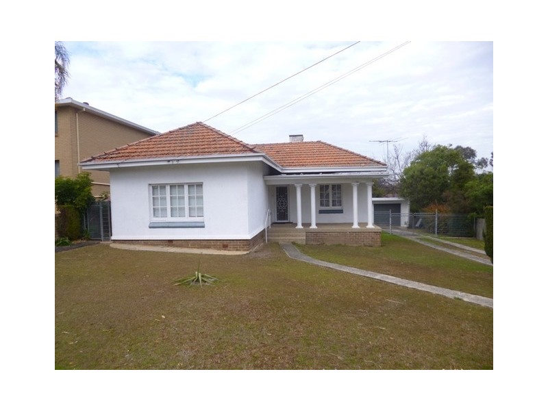 6 Fullagar Rd, Wentworthville NSW 2145