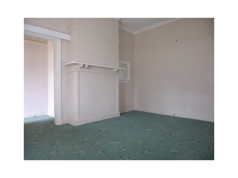 6 Fullagar Rd, Wentworthville NSW 2145