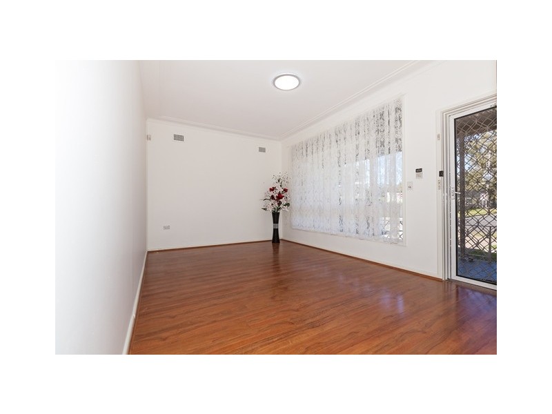 251 Old Prospect Rd, Greystanes NSW 2145