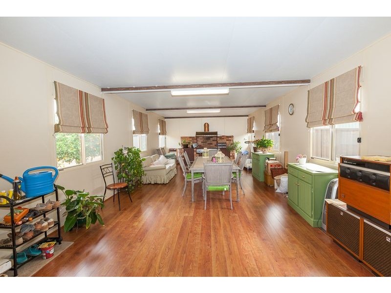 37 Lyle St, Girraween NSW 2145