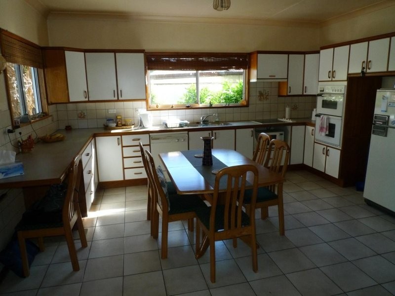 116 Girraween Rd, Girraween NSW 2145