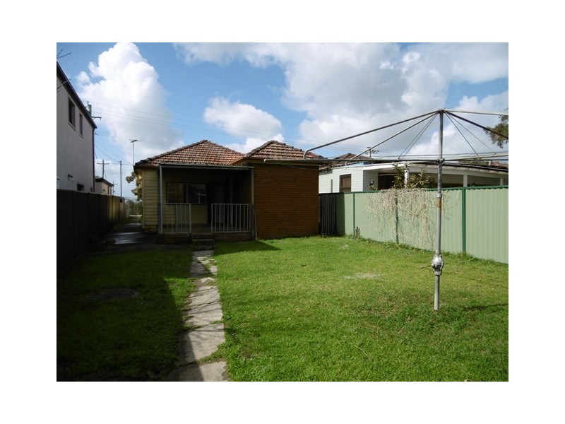 30 Holroyd Road, Merrylands NSW 2160