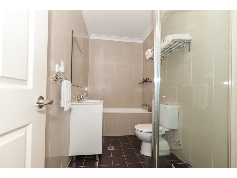 8/36-40 Jersey Rd, South Wentworthville NSW 2145