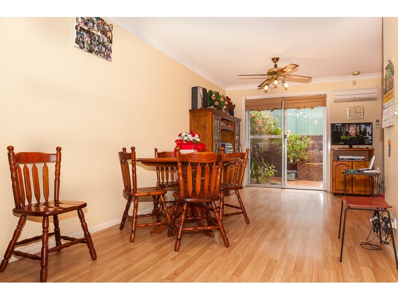 10/4 Mahony Rd, Constitution Hill NSW 2145