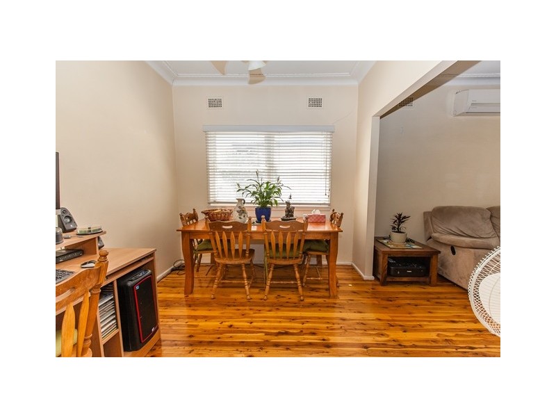 226 Girraween Rd, Girraween NSW 2145