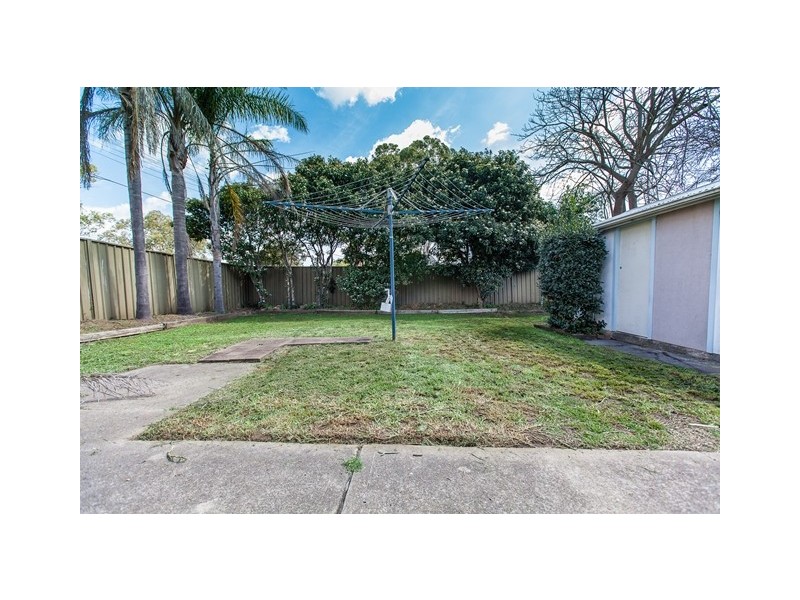 226 Girraween Rd, Girraween NSW 2145