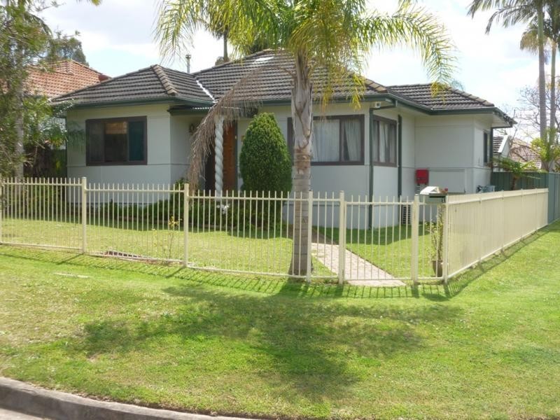 1 Craddock St, Wentworthville NSW 2145