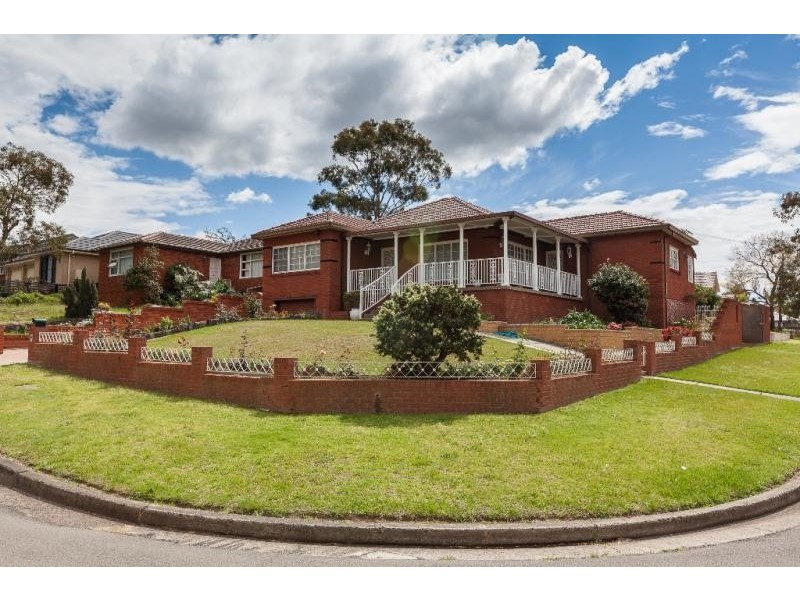 38 Lyle St, Girraween NSW 2145