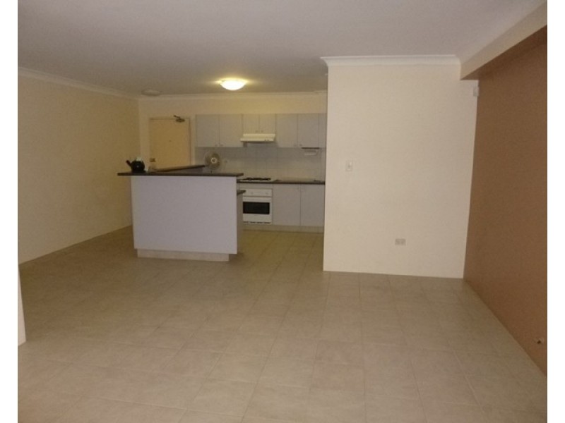 14/12-16 Toongabbie Road, Toongabbie NSW 2146