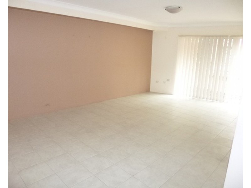 14/12-16 Toongabbie Road, Toongabbie NSW 2146