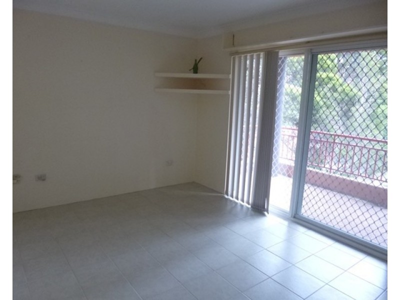 14/12-16 Toongabbie Road, Toongabbie NSW 2146