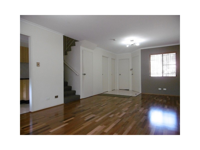 9/3 Reid Ave, Westmead NSW 2145