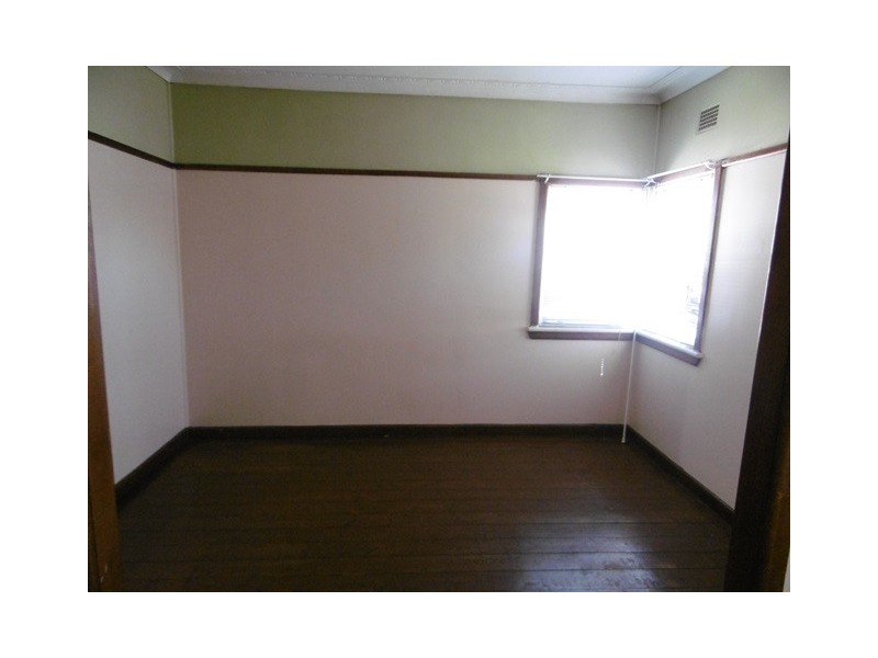 215 Targo Road, Girraween NSW 2145