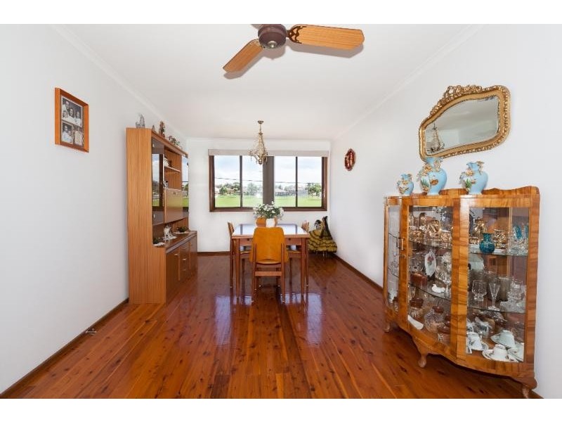 23 Dwight St, Greystanes NSW 2145