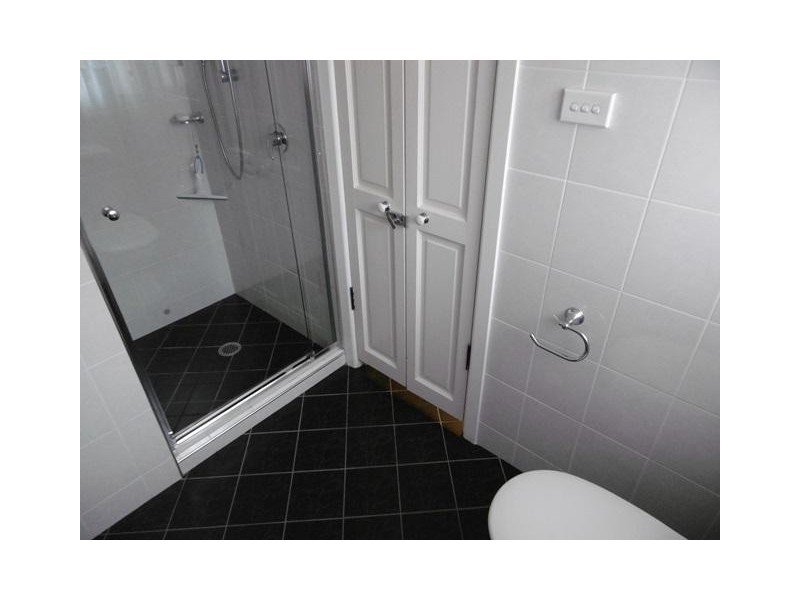 6 Whalans rd, Greystanes NSW 2145