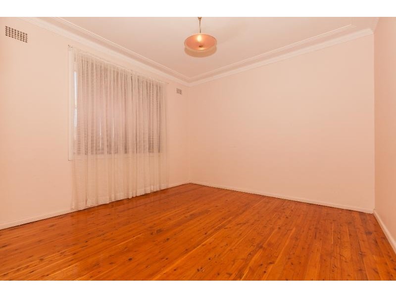 129 Old Prospect Rd, Greystanes NSW 2145