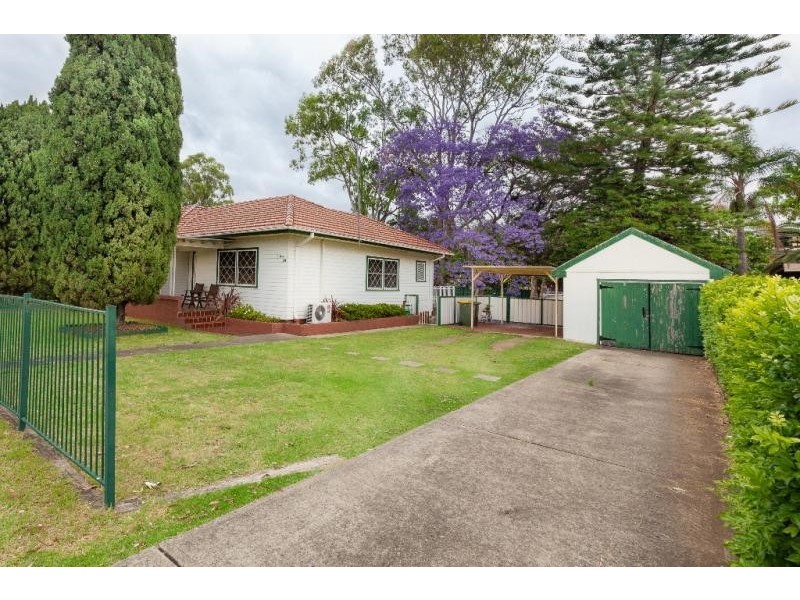 84 Centenary Rd, South Wentworthville NSW 2145