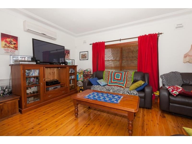 84 Centenary Rd, South Wentworthville NSW 2145