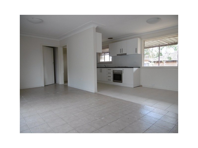 77 Garfield st, Wentworthville NSW 2145