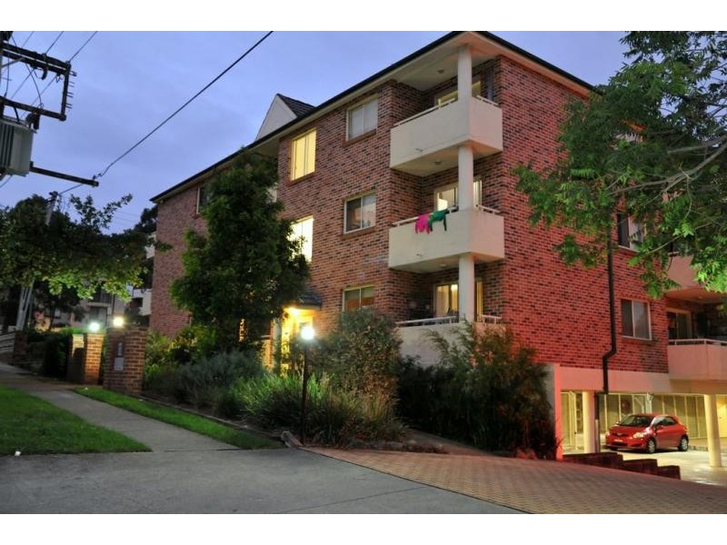 8/11-13 Oxford St, Blacktown NSW 2148