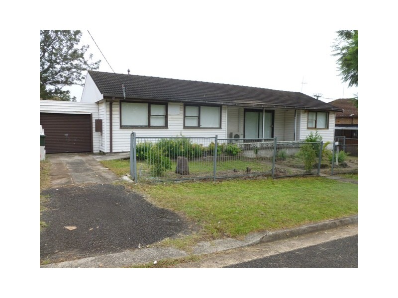 77 Garfield St, Wentworthville NSW 2145