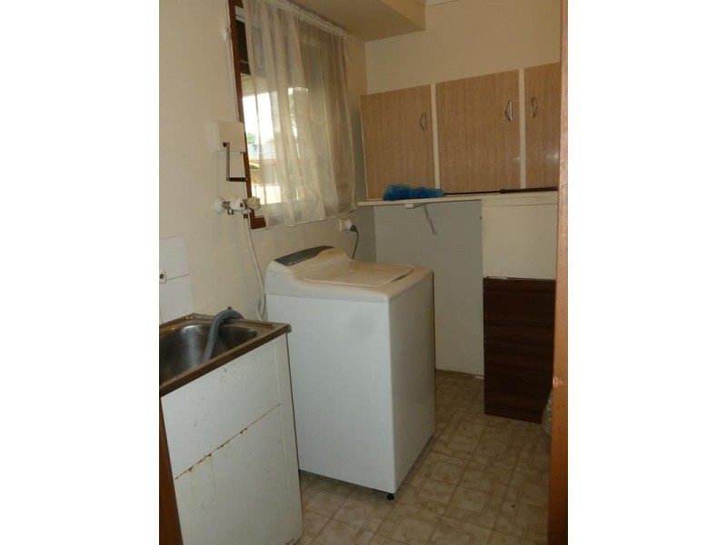 6 Canna Pl, Quakers Hill NSW 2763