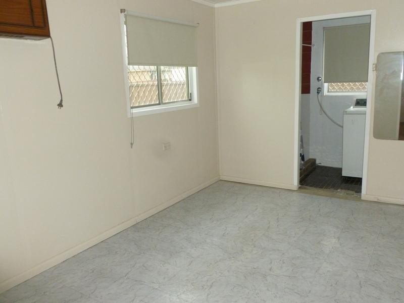 6 Canna Pl, Quakers Hill NSW 2763