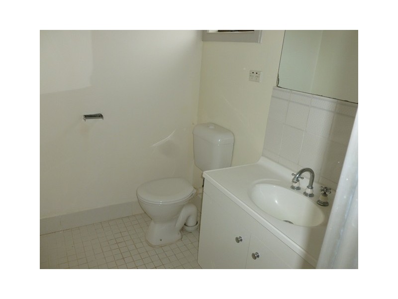 4a Gregory st, Greystanes NSW 2145