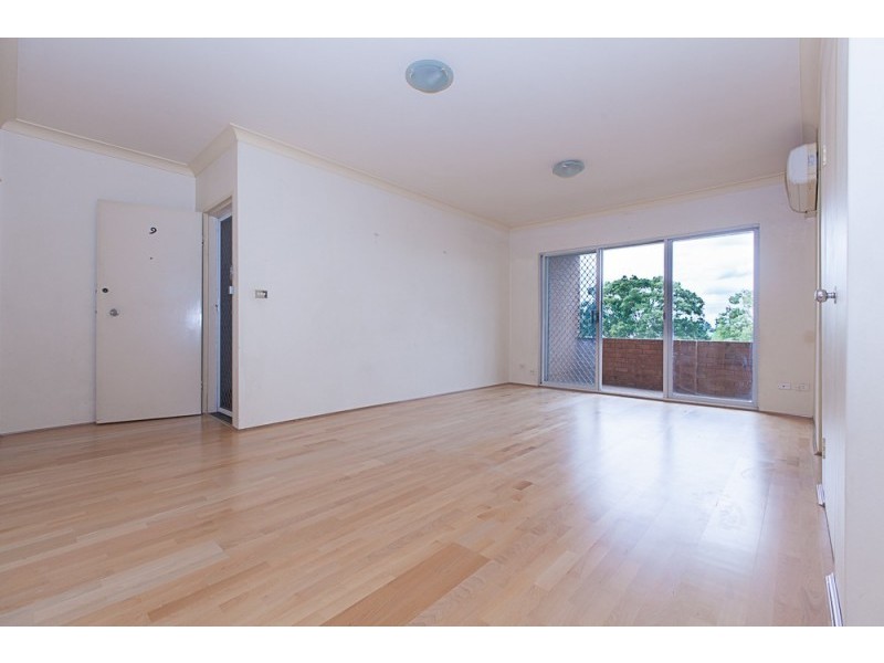 9/16 Bobart St, Parramatta NSW 2150