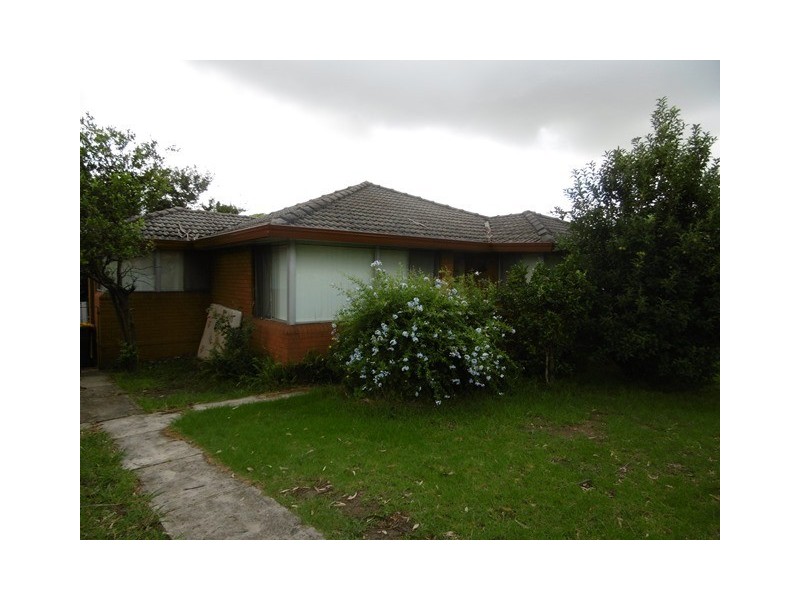 8 Orange st, Greystanes NSW 2145