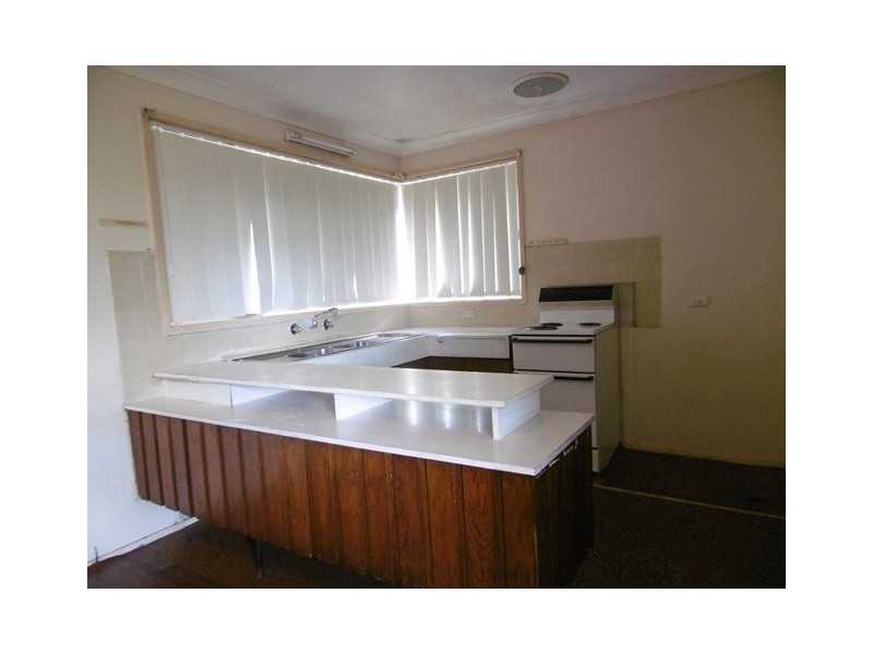 8 Orange st, Greystanes NSW 2145