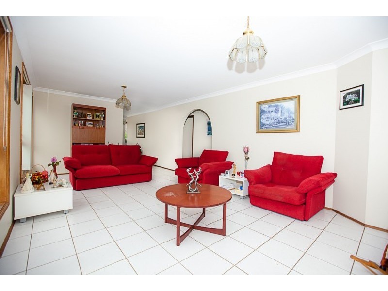 13 Bijiji Street, Pendle Hill NSW 2145