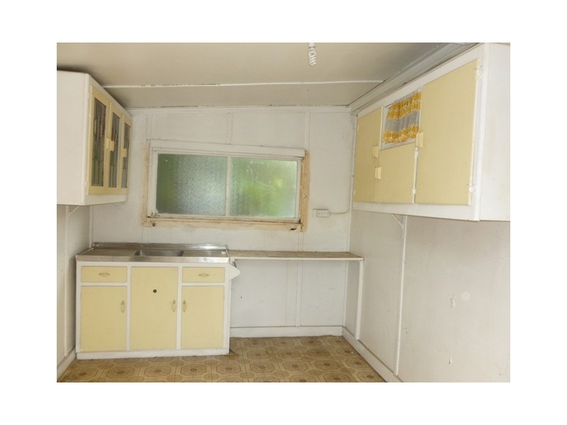 11 Bringelly Street, Pendle Hill NSW 2145