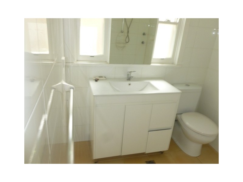 11 Bringelly Street, Pendle Hill NSW 2145