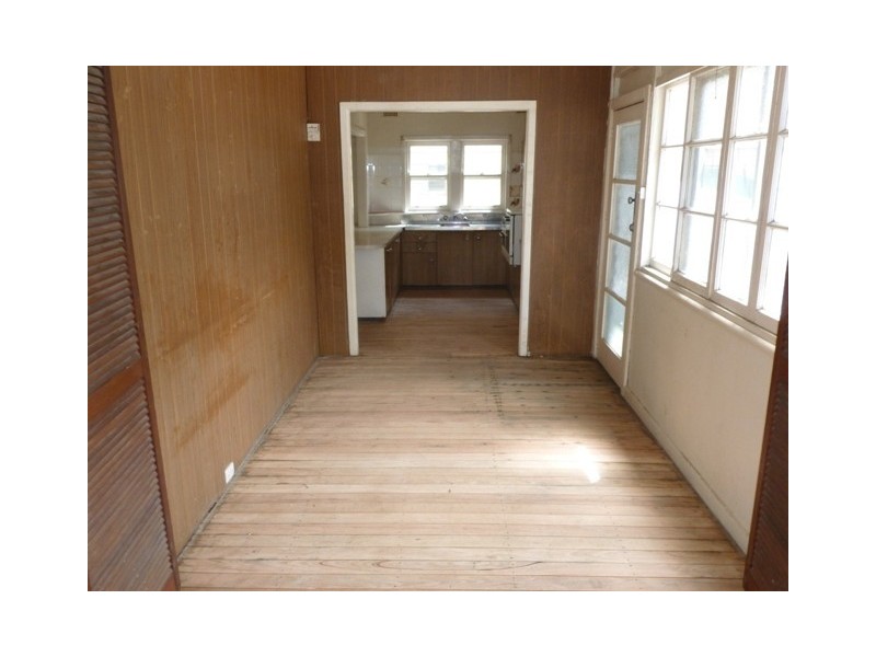 11 Bringelly Street, Pendle Hill NSW 2145