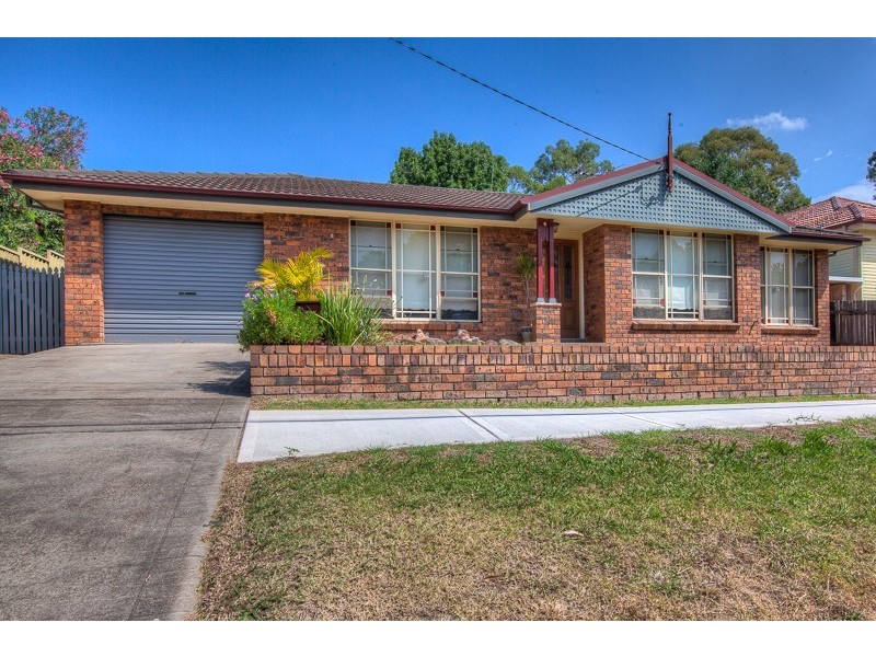 2A Binya St, Pendle Hill NSW 2145