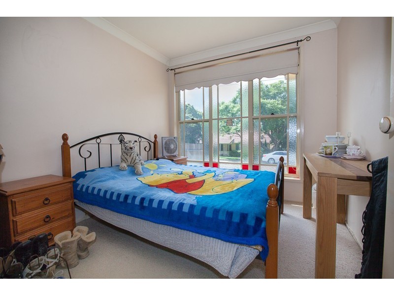 2A Binya St, Pendle Hill NSW 2145