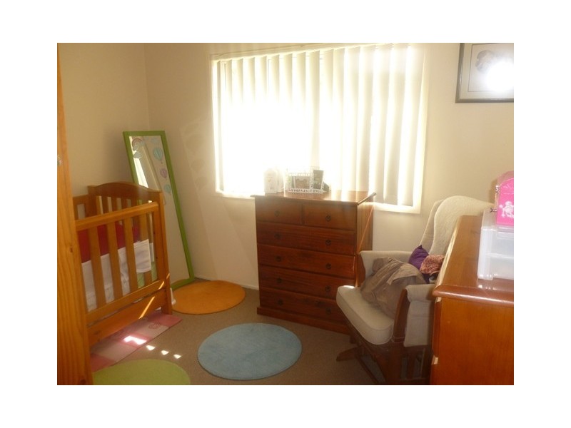 24 Sapphire St, Greystanes NSW 2145