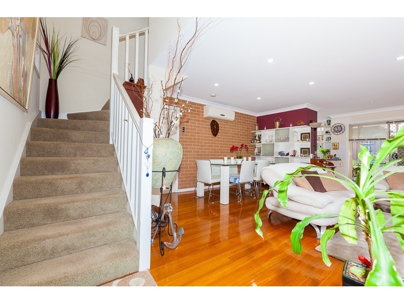 1/33 Warnock St, Guildford West NSW 2161