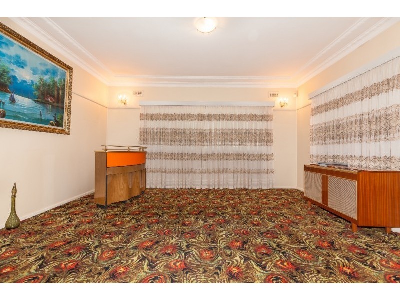 38 Lyle Street, Girraween NSW 2145