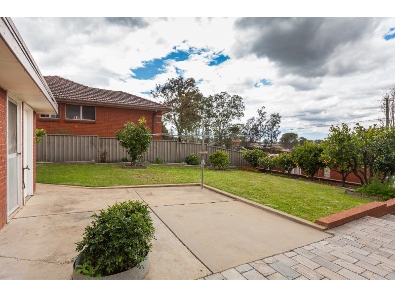 38 Lyle Street, Girraween NSW 2145
