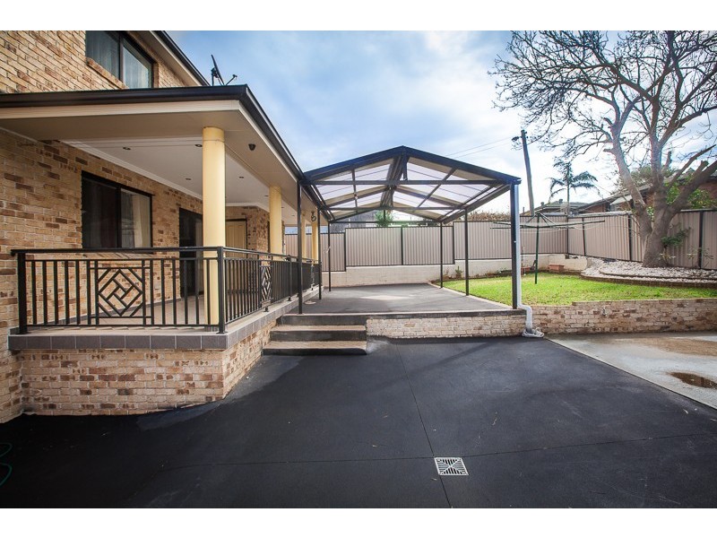 169 Whalans Rd, Greystanes NSW 2145