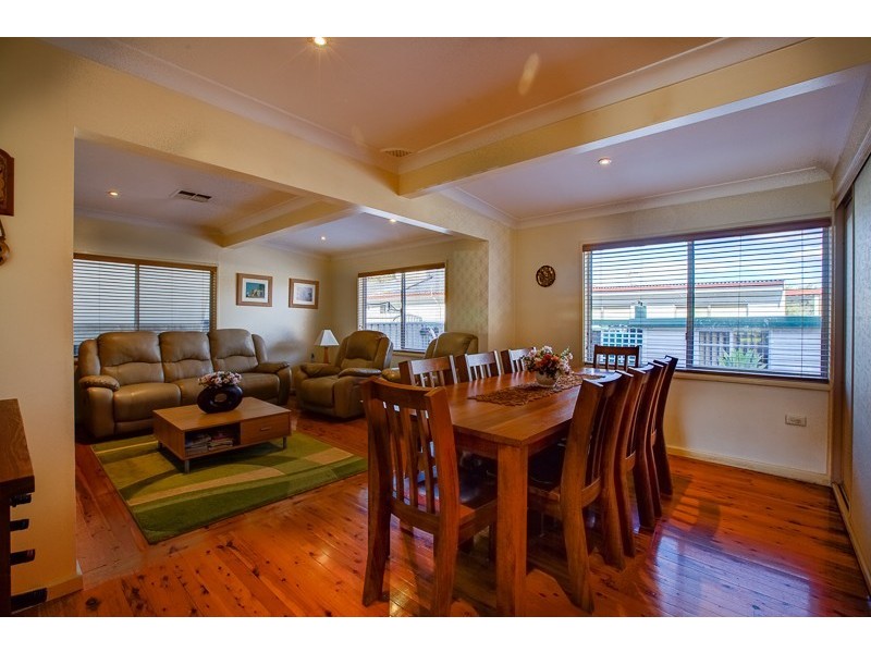 19 Lester Rd, Greystanes NSW 2145