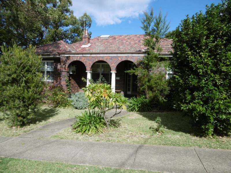 2 McKern Street, Wentworthville NSW 2145